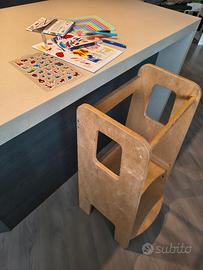 Torre di apprendimento Montessori in legno
