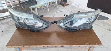 fanali nissan qashqai 2017