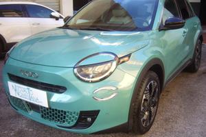 FIAT 600 Hybrid DCT6 MHEV La Prima Aziendale St