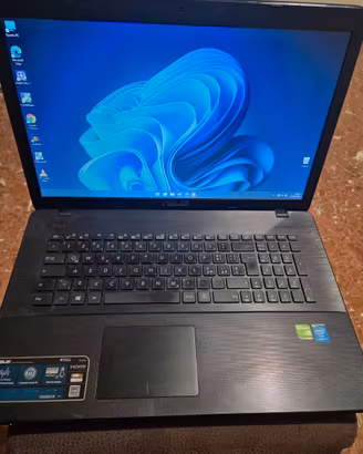 Asus R752L 17” i7 SSD 240 GB RAM 12 GB Win 11