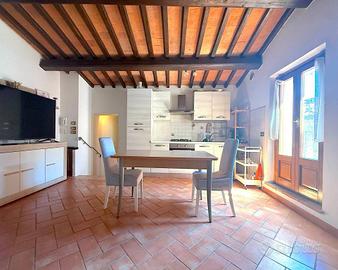 Appartamento di 194 m² con più di 5 locali a Chius