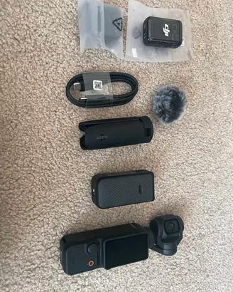 DJI Osmo Pocket 3 Creator Combo come nuova