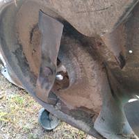 piatto per trattorino tagliaerba 