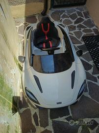 Macchina elettrica MCLAREN