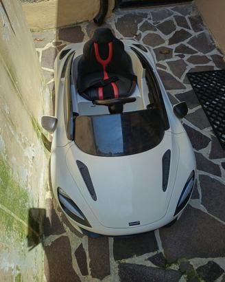 Macchina elettrica MCLAREN