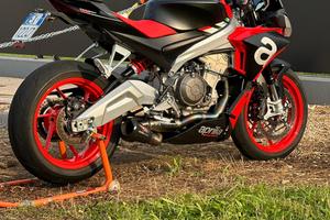 Aprilia Tuono 660 2022