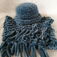 Sciarpa e cappello.