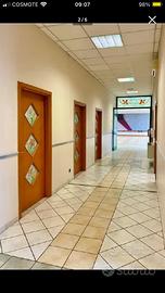 Ampia metratura libera 4 lati