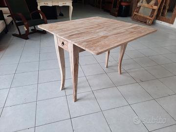 Tavolo NUOVO, cm 120x120