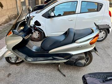 Yamaha Majesty 250