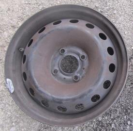 Cerchio in ferro R14 4 fori
