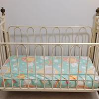 Culla in ferro battuto tenuta bene