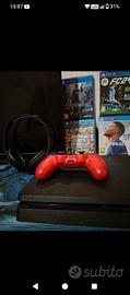 PlayStation 4 con controller,4 giochi e cuffie 