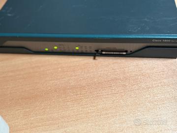 Router cisco 1801