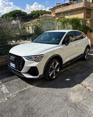 Q3 Sportback ibrida benzina