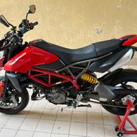 Hypermotard 950