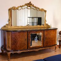 Credenza stile barocco con soecchiera