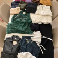 19 pezzi abbigliamento donna taglia XS/S/L/42