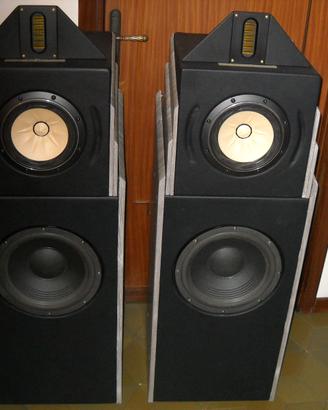 Diffusori con Fostex e tweeter a nastro e Xindak