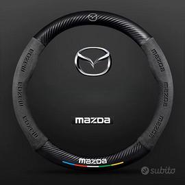 Coprivolante Mazda in Effetto Carbonio e Scamoscia