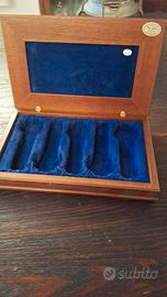 scatola porta orologi