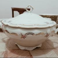 zuppiera vintage in porcellana 60€