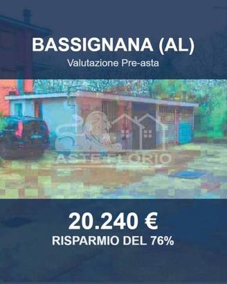 Immobile in asta di 159 m² con box auto a Bassigna