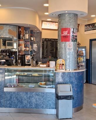 Attività di bar pizzeria
