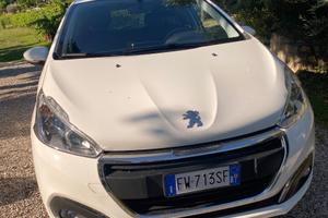 Peugeot 208 - 2019