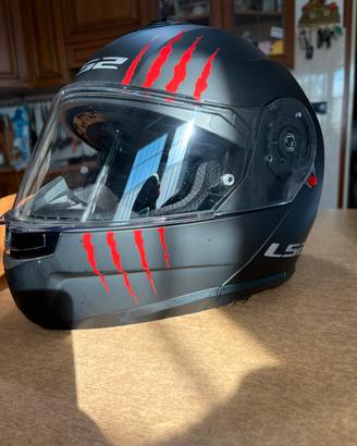 Casco modulare