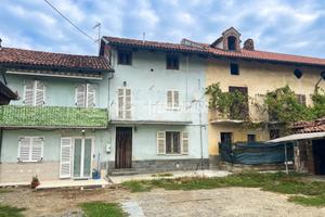 CASCINA in Valle Sauglio, Via Valprato , in contes