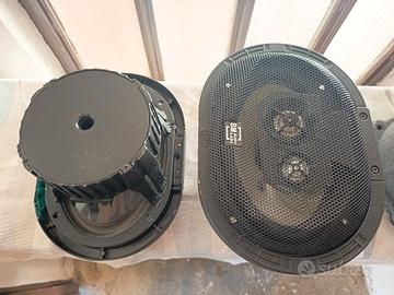 fuori tutto woofer autoradio amplificatori ecc 