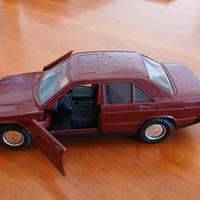 Mercedes 190 E 1/25