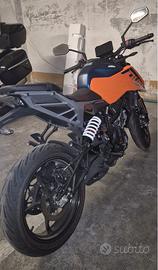 KTM Duke 125
