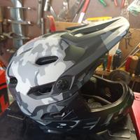 Casco MTB Bell Super DH