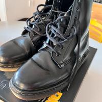 Dr. Martens nere taglia 38