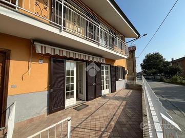 4 LOCALI A BAGNOLO PIEMONTE