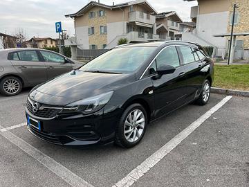 Opel Astra 1.5 cdti Sport Tourer S&S 