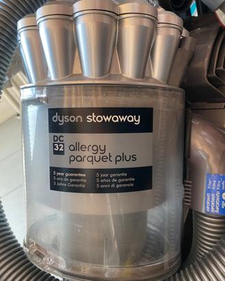 DYSON