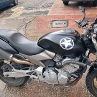 Moto honda hornet