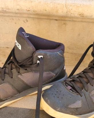 Scarpe da basket pallacanestro taglia 43