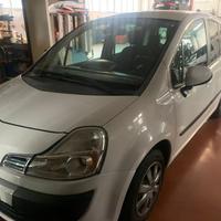 Renault Modus 1.2 16V TCE Live cambio automatico