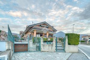 BIFAMILIARE A VILLAR DORA