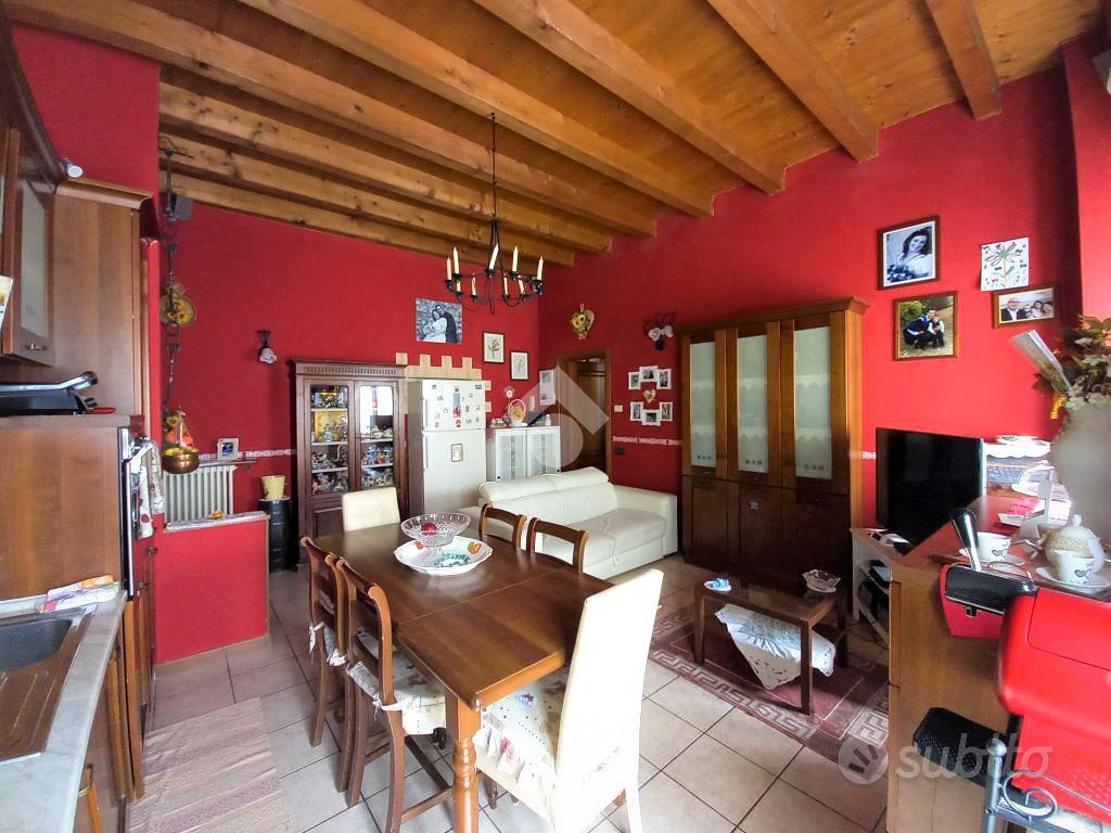 Apartment in Asso, Scarenna - Altro