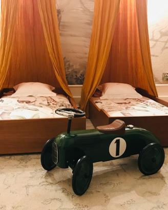 Lettini bambini Montessori