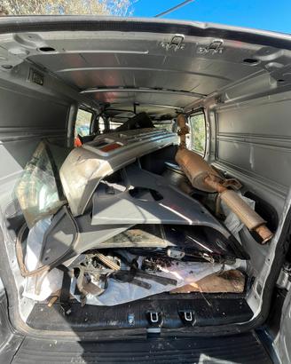 RICAMBI NISSAN TERRANO PIENO LEGGI TUTTO