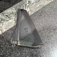 Vetro fisso Audi Q2 posteriore sinistro