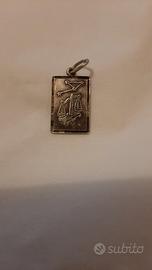 Ciondolo vintage in argento con segno zodiacale
