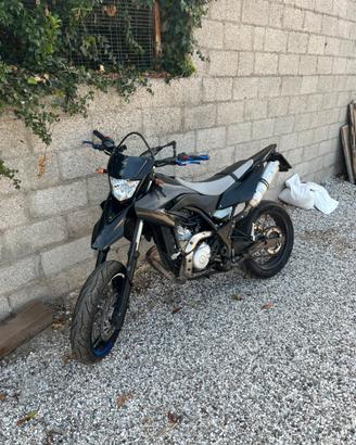 Yamaha WR 125