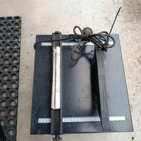 sega circolare taglia mattonelle 